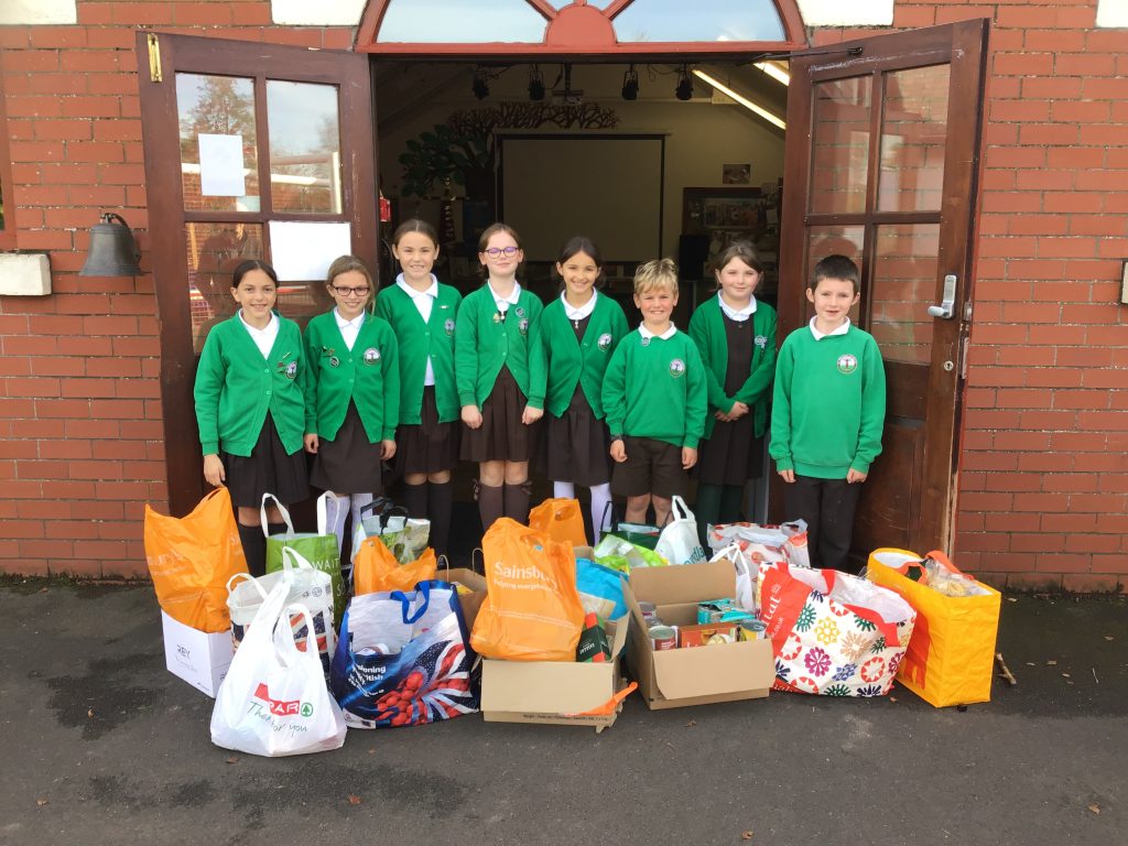 Club Donates Kit To Kenya As Part Of Successful Charity Trip